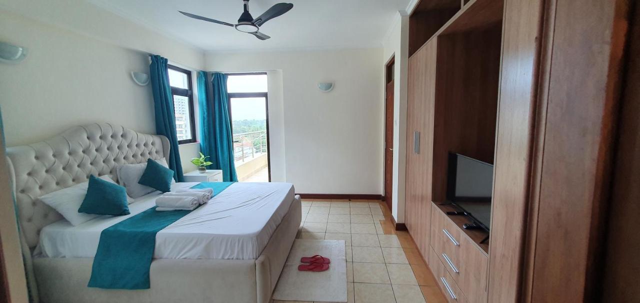 Penthouse Five - The Beautiful 3Br En-Suite Apt Mombasa Exteriör bild