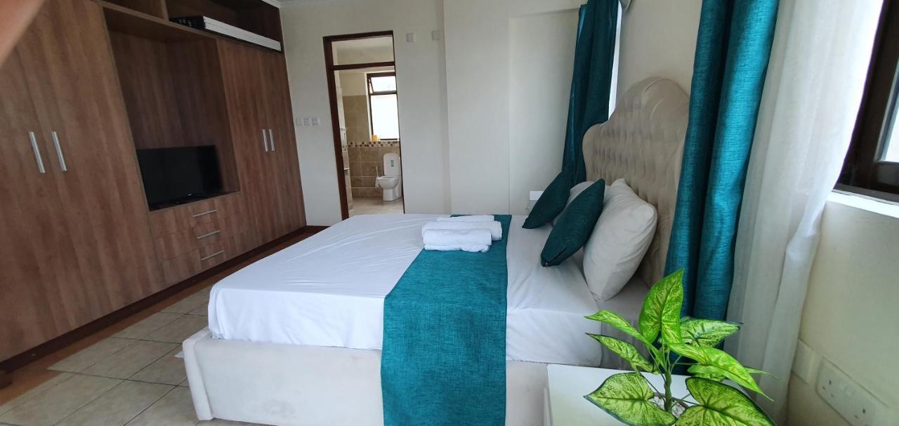 Penthouse Five - The Beautiful 3Br En-Suite Apt Mombasa Exteriör bild